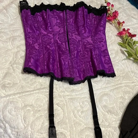 FREDERICK’S OF HOLLYWOOD CORSET SIZE 32 - Picture 2 of 5